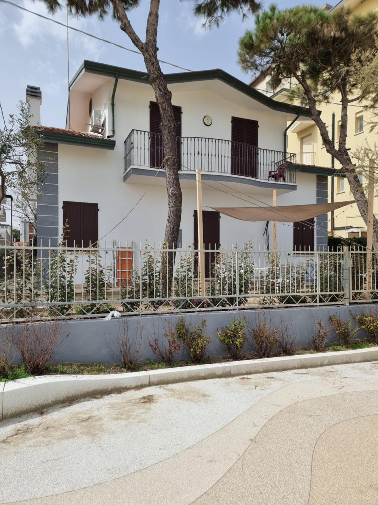 Villa Dolcevita Bellaria-Igea Marina Eksteriør billede