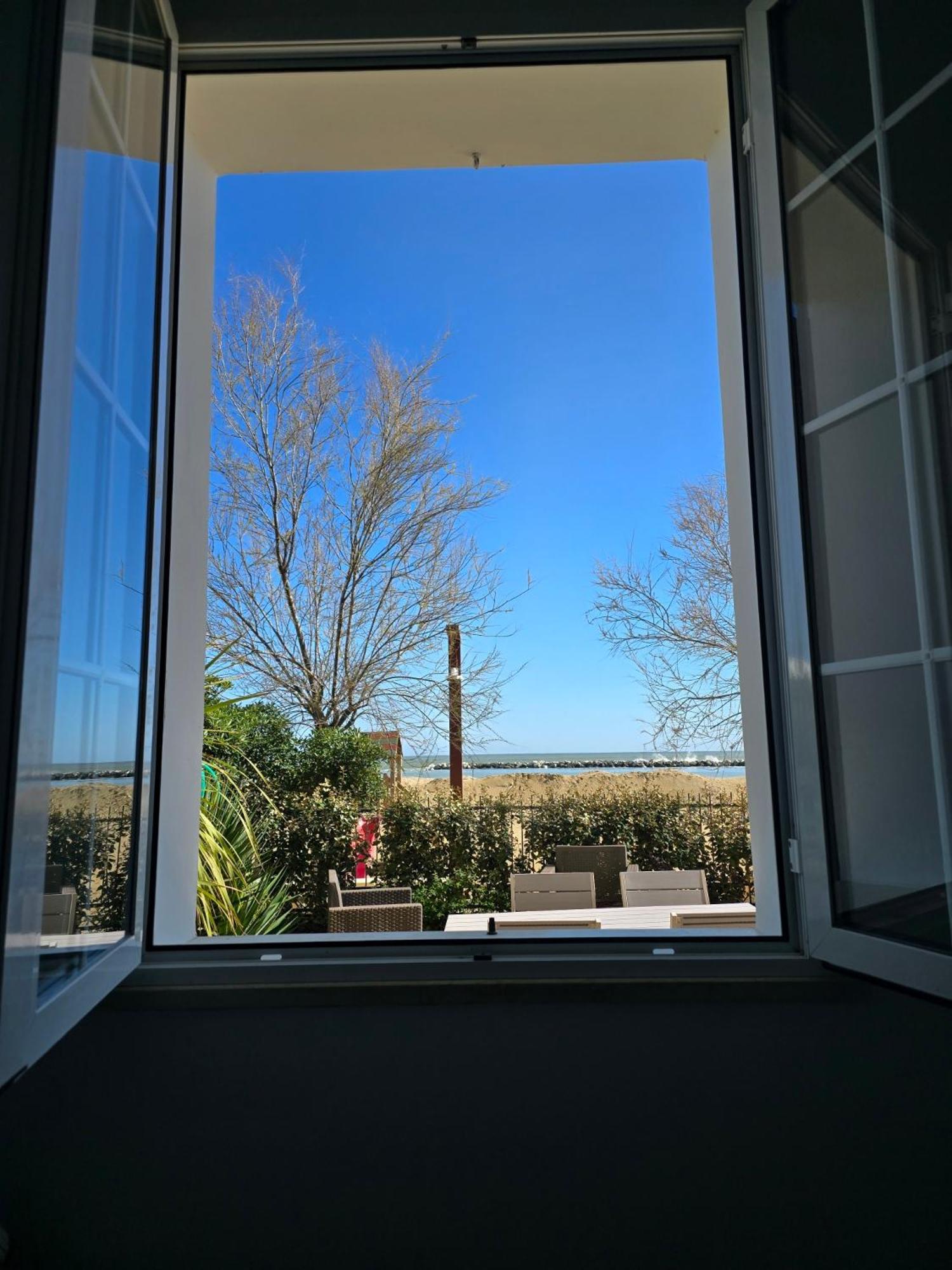 Villa Dolcevita Bellaria-Igea Marina Eksteriør billede